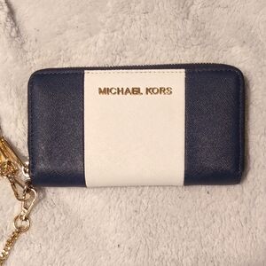 Michael Kors Wallet/Wristlet